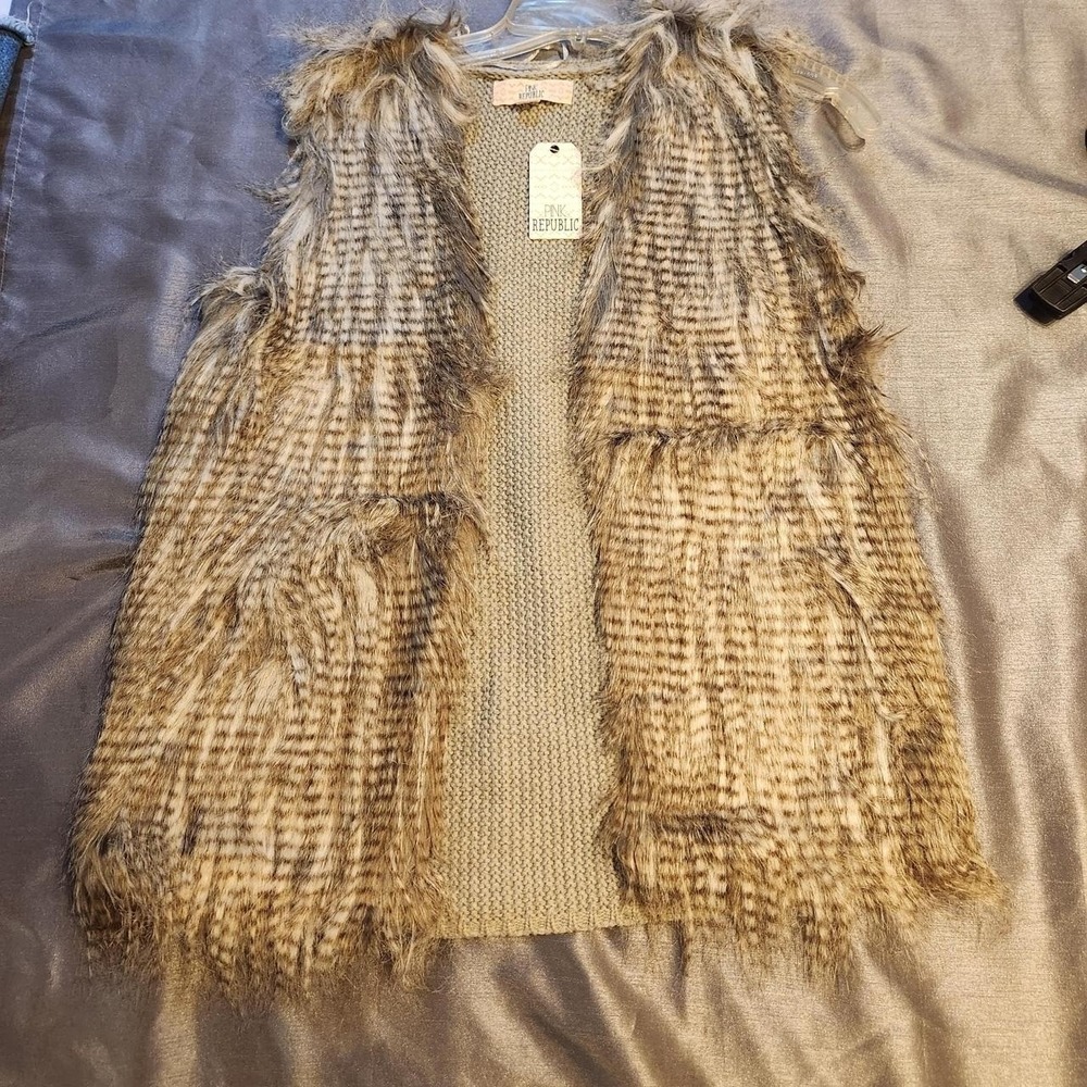 Pink Republic Faux‎ Fur Knit Back Vest Ivory Brown Sleeveless Open Front XS NEW